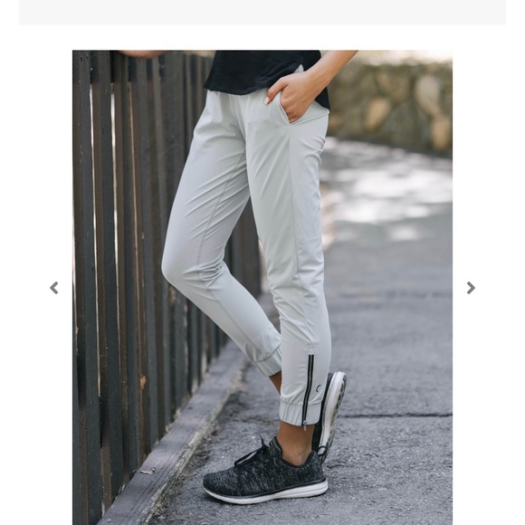 Gray Everywhere Zipper Jogger - Picture 1 of 3